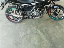 https://riyasewana.com/uploads/bajaj-pulsar-150-29722556783.jpg