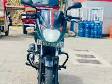 Bajaj PULSAR 150 2016 Motorbike