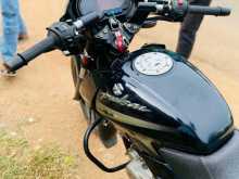 https://riyasewana.com/uploads/bajaj-pulsar-150-3021174913134.jpg