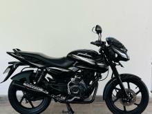 Bajaj Pulsar 150 2018 Motorbike
