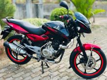Bajaj Pulsar 150 2015 Motorbike