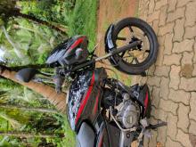 https://riyasewana.com/uploads/bajaj-pulsar-150-311226126074.jpg