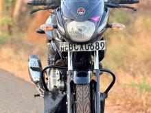 Bajaj PULSAR 150 2015 Motorbike
