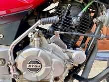 https://riyasewana.com/uploads/bajaj-pulsar-150-312242513873.jpg