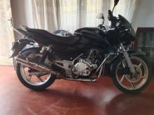 Bajaj Pulsar 150 2011 Motorbike
