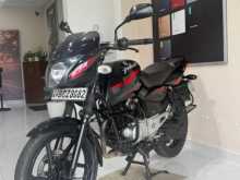 Bajaj Pulsar 150 2015 Motorbike