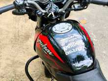 https://riyasewana.com/uploads/bajaj-pulsar-150-31715594663.jpg