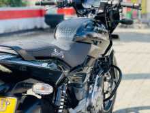 https://riyasewana.com/uploads/bajaj-pulsar-150-32141424702.jpg