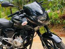 Bajaj Pulsar 150 2016 Motorbike