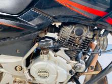https://riyasewana.com/uploads/bajaj-pulsar-150-3738416035.jpg