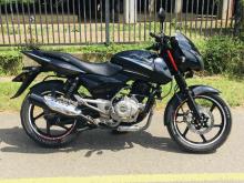 https://riyasewana.com/uploads/bajaj-pulsar-150-412005724051.jpg