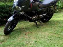https://riyasewana.com/uploads/bajaj-pulsar-150-41618334362.jpg