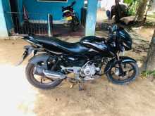 Bajaj Pulsar 150 2016 Motorbike