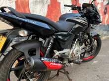 https://riyasewana.com/uploads/bajaj-pulsar-150-423393913683.jpg