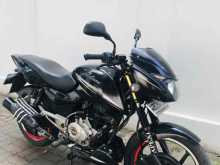Bajaj Pulsar 150 2015 Motorbike