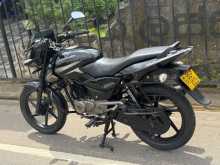 Bajaj Pulsar 150 2016 Motorbike