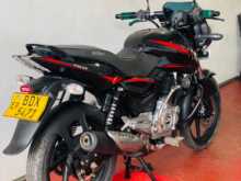 https://riyasewana.com/uploads/bajaj-pulsar-150-512581413453.jpg