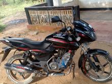 Bajaj Pulsar 150 2017 Motorbike