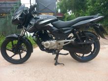 Bajaj Pulsar 150 2016 Motorbike
