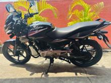 Bajaj Pulsar 150 2016 Motorbike