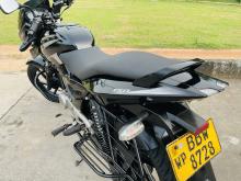 https://riyasewana.com/uploads/bajaj-pulsar-150-522454819776.jpg
