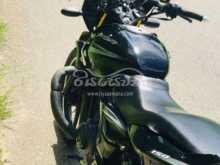 https://riyasewana.com/uploads/bajaj-pulsar-150-5715364982.jpg