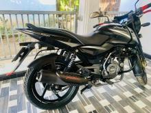 https://riyasewana.com/uploads/bajaj-pulsar-150-58522224371.jpg