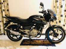 Bajaj Pulsar 150 2016 Motorbike