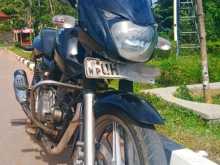 https://riyasewana.com/uploads/bajaj-pulsar-150-61643444672.jpg