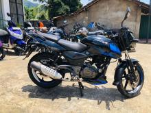 https://riyasewana.com/uploads/bajaj-pulsar-150-71213036094.jpg