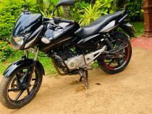 Bajaj Pulsar 150 2015 Motorbike
