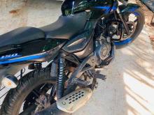 https://riyasewana.com/uploads/bajaj-pulsar-150-71304136324.jpg