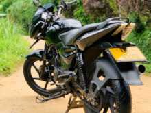https://riyasewana.com/uploads/bajaj-pulsar-150-714535113442.jpg