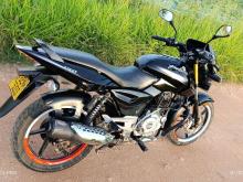 https://riyasewana.com/uploads/bajaj-pulsar-150-71808196195.jpg