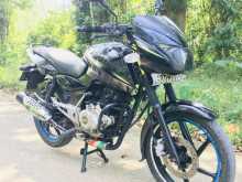 Bajaj Pulsar 150 2015 Motorbike