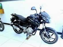 https://riyasewana.com/uploads/bajaj-pulsar-150-81053241574.jpg