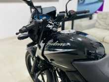 https://riyasewana.com/uploads/bajaj-pulsar-150-81139081172.jpg