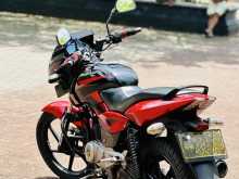 https://riyasewana.com/uploads/bajaj-pulsar-150-813124422252.jpg
