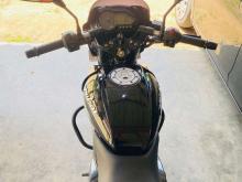 https://riyasewana.com/uploads/bajaj-pulsar-150-81427526116.jpg