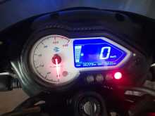 https://riyasewana.com/uploads/bajaj-pulsar-150-81449211046.jpg