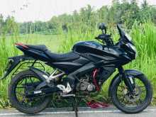 https://riyasewana.com/uploads/bajaj-pulsar-150-816423222933.jpg