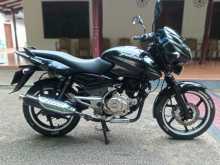 Bajaj Pulsar 150 2016 Motorbike