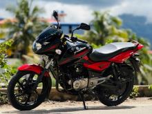 Bajaj Pulsar 150 2015 Motorbike
