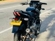 Bajaj Pulsar 150 2016 Motorbike