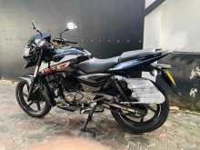 https://riyasewana.com/uploads/bajaj-pulsar-150-915470822633.jpg