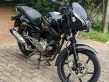 Bajaj Pulsar 150 2016 Motorbike