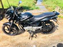 Bajaj Pulsar 150 2016 Motorbike