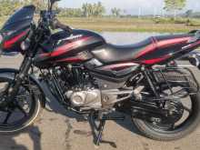 Bajaj PULSAR 150 2017 Motorbike