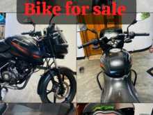 Bajaj Pulsar 150 2015 Motorbike