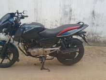 https://riyasewana.com/uploads/bajaj-pulsar-150ug-151544404272.jpg